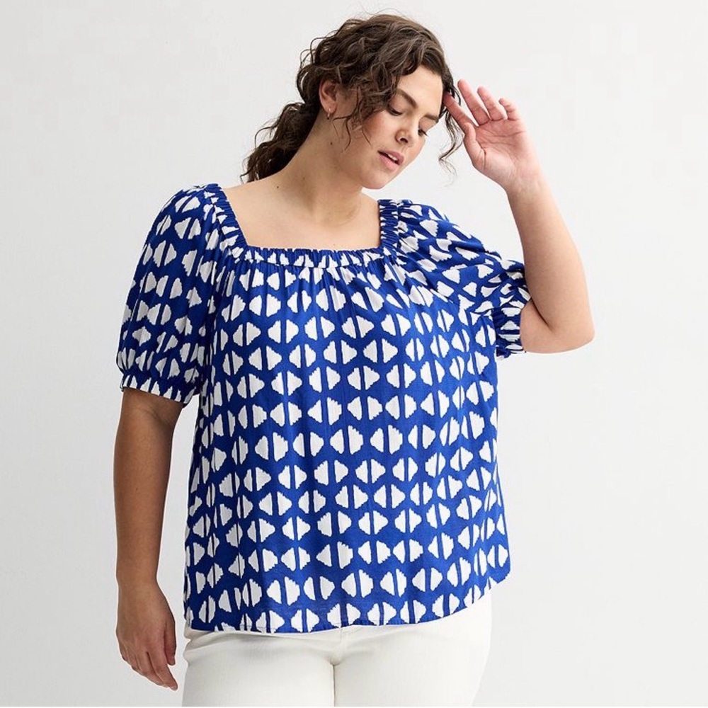 Blue and White Geometric Women's Top